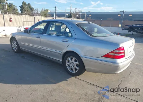 2002 Mercedes-Benz S 500 z USA, uszkodzony, nr VIN WDBNG75J52A233265